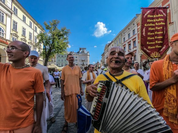 Тур 2018. Солодкий лимонад харінама-санкіртани